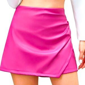 Fashion Nova, Ladies, Vibrant Pink, Faux Leather Skort   NEW. XL